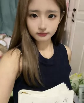 工作期间，平时兼职