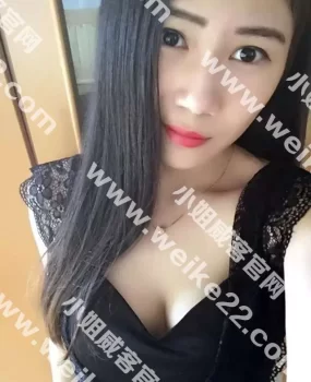 丰满肤白身材好的漂亮妹子