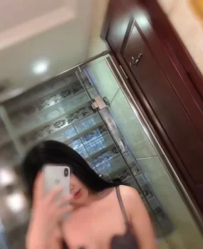 90后萌妹子小野